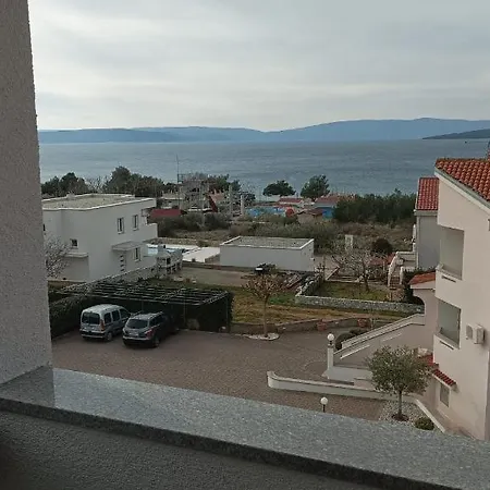 Druzinski Apartmaji Punat-krk 普纳特